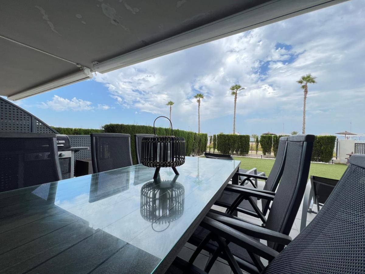 Ocean View Apartment آريناليس ديل سول المظهر الخارجي الصورة